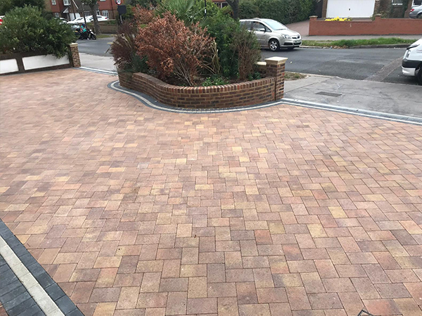 Block paving driveway installed in Leatherhead Block paving driveway installed in Leatherhead